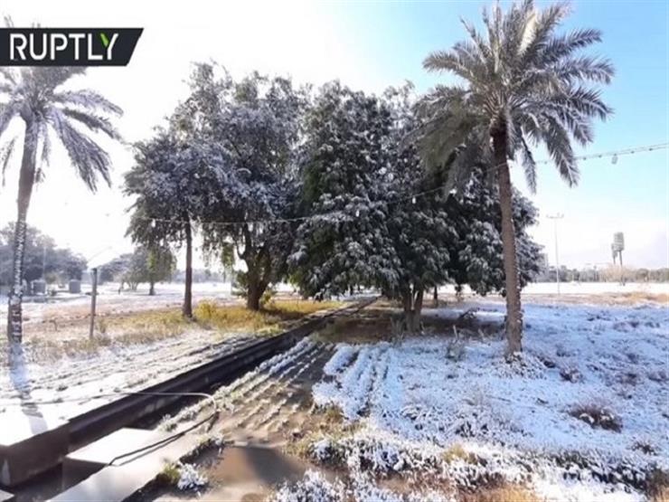 بالفيديو..الثلوج تغطي شوارع بغداد لأول مرة منذ 12 عامًا