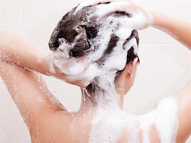 كم مرة يجب غسل الشعر في الأسبوع؟