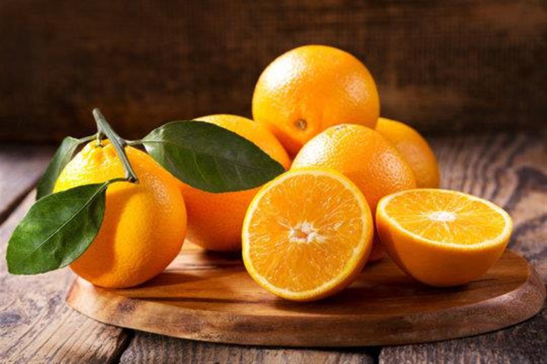 منها البلدي وأبو سرة.. أي أنواع البرتقال أفضل لصحتك؟