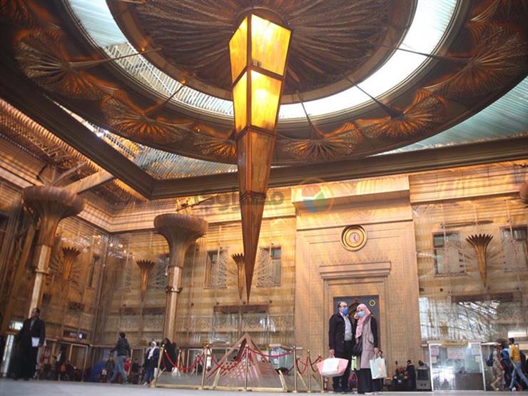بعد حظرهم.. "النقل" تطالب المواطنين بالإبلاغ عن الباعة الجائلين بالسكة الحديد بعد حظرهم.. "النقل" تطالب المواطنين بالإبلاغ عن الباعة الجائلين بالسكة الحديد