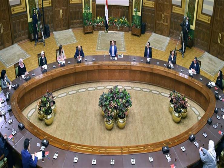 السيسي عن إجراءات مواجهة كورونا: "مش بنخوفكوا وما خبيناش عليكوا حاجة" السيسي عن إجراءات مواجهة كورونا: "مش بنخوفكوا وما خبيناش عليكوا حاجة"