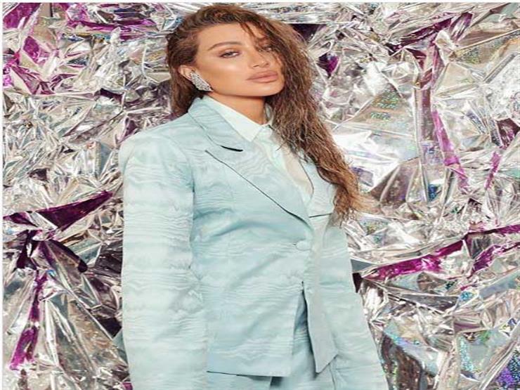 "ثورة حق".. مايا دياب تعلق على مظاهرات للبنان "ثورة حق".. مايا دياب تعلق على مظاهرات للبنان