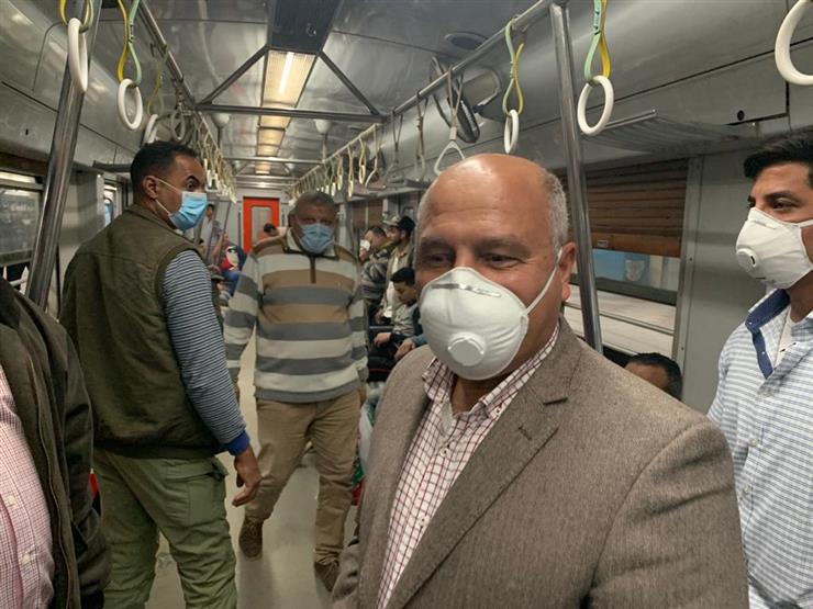 وزير النقل يكشف أسباب ازدحام محطة مترو الشهداء‎