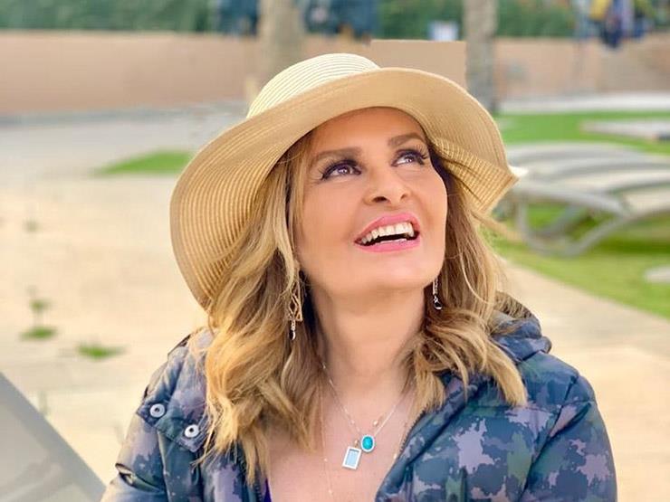 يسرا لـ أحمد زكي في ذكرى ميلاده: "متهني بالجنة ونعيمها" يسرا لـ أحمد زكي في ذكرى ميلاده: "متهني بالجنة ونعيمها"