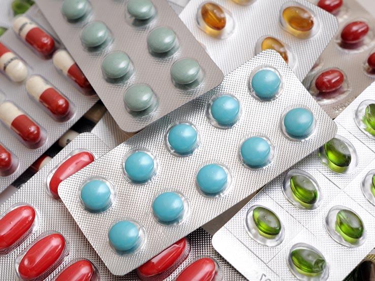 تهريب عقاقير طبية وبضائع أجنبية.. أمن المنافذ يضبط 4 قضايا خلال يوم تهريب عقاقير طبية وبضائع أجنبية.. أمن المنافذ يضبط 4 قضايا خلال يوم
