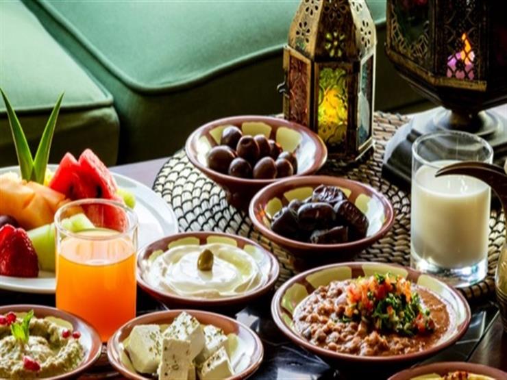 تناول هذه الأطعمة على مائدة السحور.. للشعور بالشبع طوال نهار رمضان تناول هذه الأطعمة على مائدة السحور.. للشعور بالشبع طوال نهار رمضان