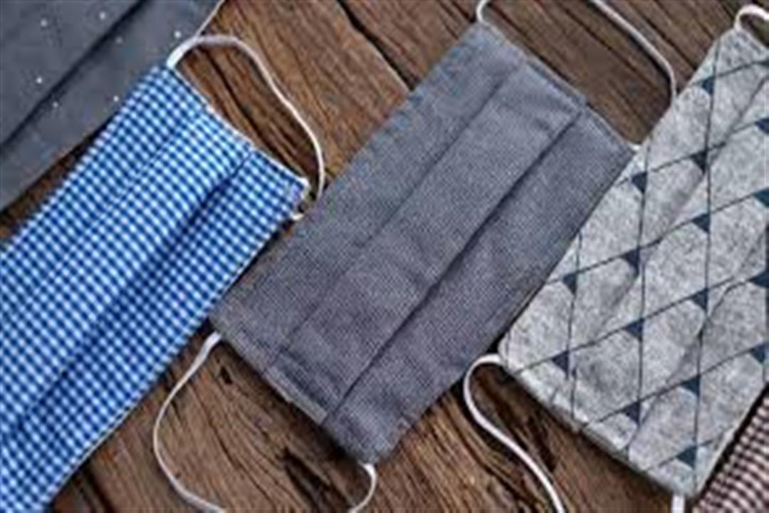 كمامة مصنوعة من القماش