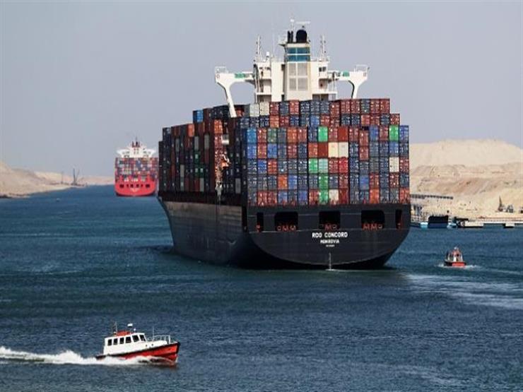 خبير اقتصادي: 10% حجم التجارة المحمولة بحرًا تمر من قناة السويس