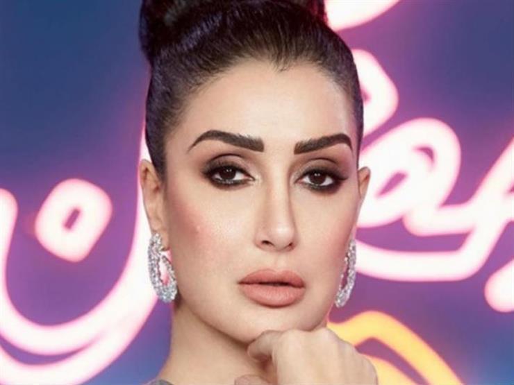 بعد صورتها بفستان الزفاف.. كيف تفاعل الفنانين مع زواج غادة عبدالرازق؟ بعد صورتها بفستان الزفاف.. كيف تفاعل الفنانين مع زواج غادة عبدالرازق؟