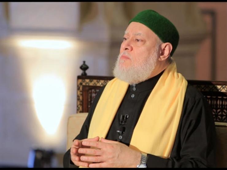 اختلف أذان الفجر من مسجد لآخر.. فعلى أي أذان نصوم؟.. علي جمعة يجيب اختلف أذان الفجر من مسجد لآخر.. فعلى أي أذان نصوم؟.. علي جمعة يجيب