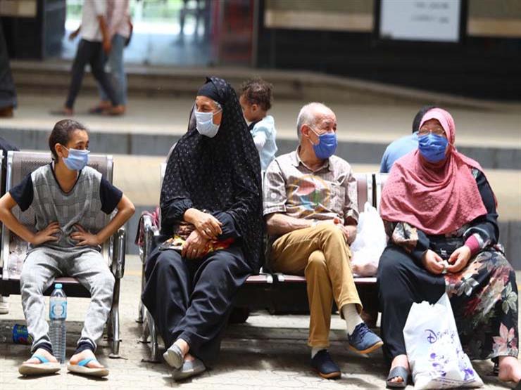 استشاري مناعة: التزام 60% من المصريين بارتداء الكمامة سيقلل  فرص نقل الكورونا