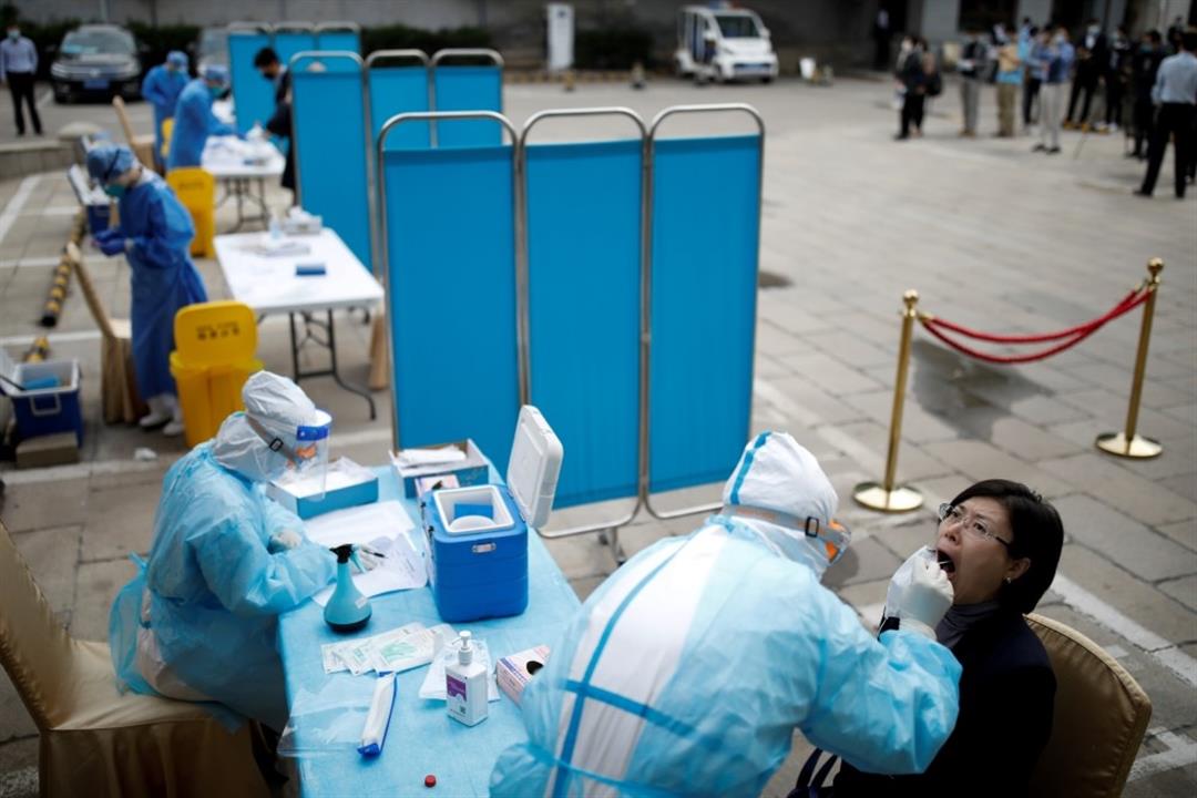 عالم فيروسات يحذر من كورونا المكتشف في بكين: أكثر عدوى من فيروس ووهان