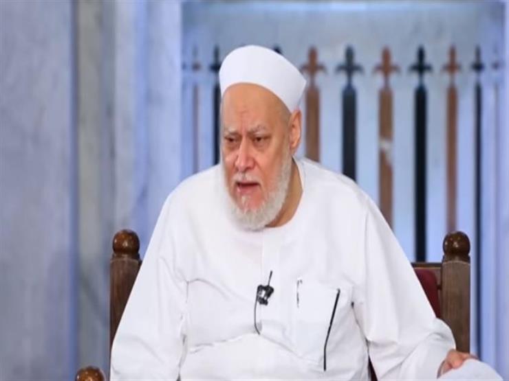 علي جمعة يناقش نظرية "الانفجار العظيم" ويوضح موقف الإسلام منها علي جمعة يناقش نظرية "الانفجار العظيم" ويوضح موقف الإسلام منها