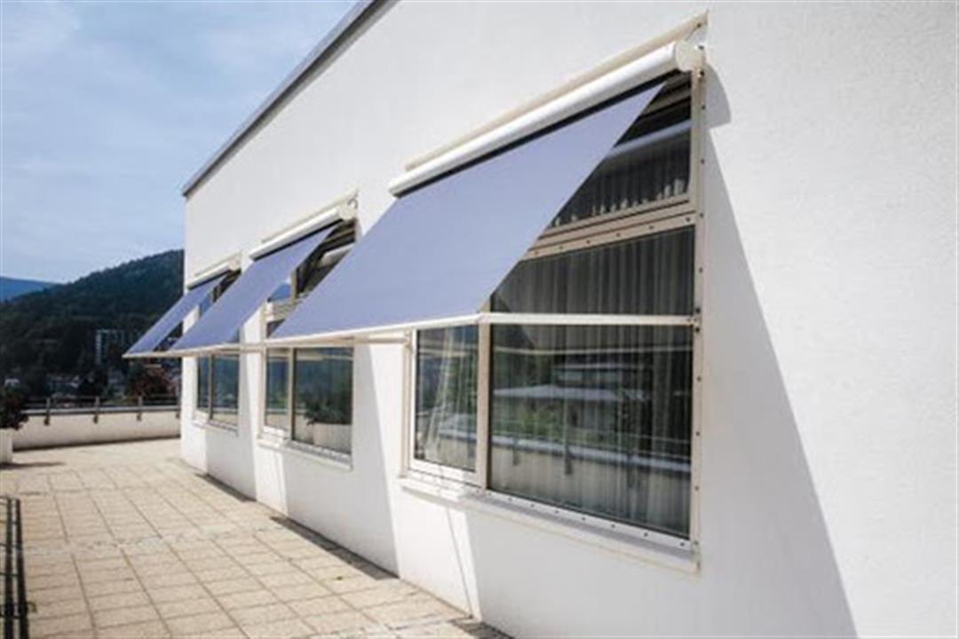 المظلات الخارجية