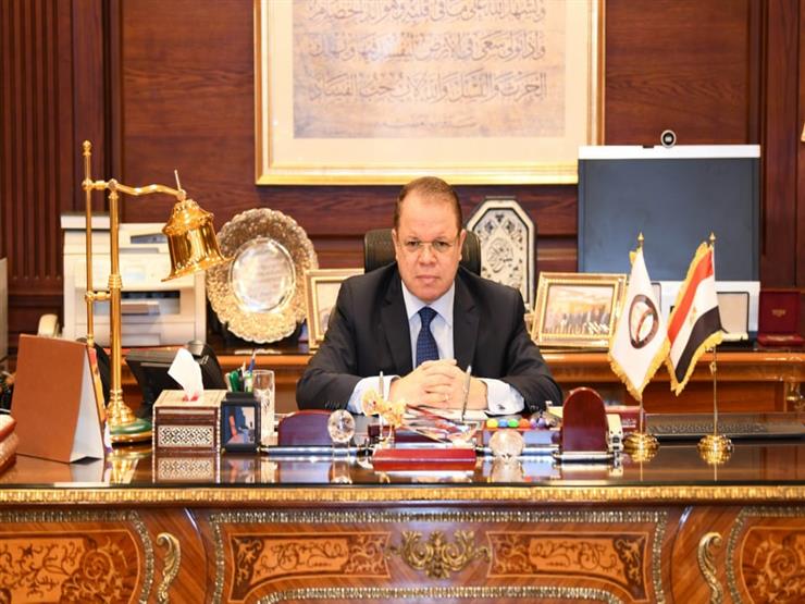 اتهم بهتك عرض 3 فتيات.. النائب العام يحيل أحمد بسام زكي للجنايات اتهم بهتك عرض 3 فتيات.. النائب العام يحيل أحمد بسام زكي للجنايات