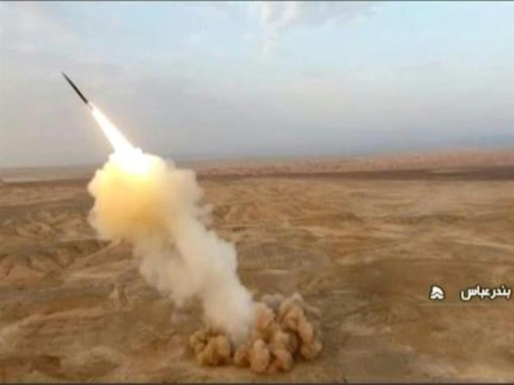 إيران تطلق صواريخ باليستية "من باطن الأرض" في مناورات عسكرية إيران تطلق صواريخ باليستية "من باطن الأرض" في مناورات عسكرية