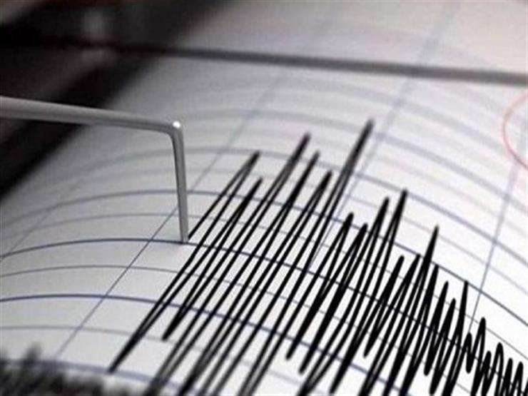 هزة أرضية بقوة 4.3 درجة تضرب جنوب إيران هزة أرضية بقوة 4.3 درجة تضرب جنوب إيران