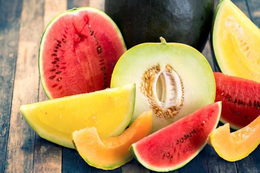 أيهما أفضل لصحة الجسم.. البطيخ أم الشمام؟ | الكونسلتو
