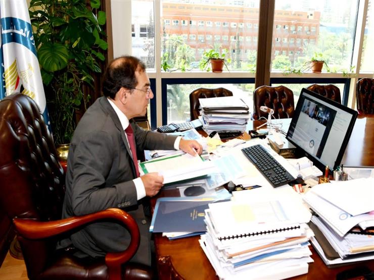 "بدر الدين للبترول" تحقق 8 اكتشافات جديدة بالصحراء الغربية العام الماضي "بدر الدين للبترول" تحقق 8 اكتشافات جديدة بالصحراء الغربية العام الماضي