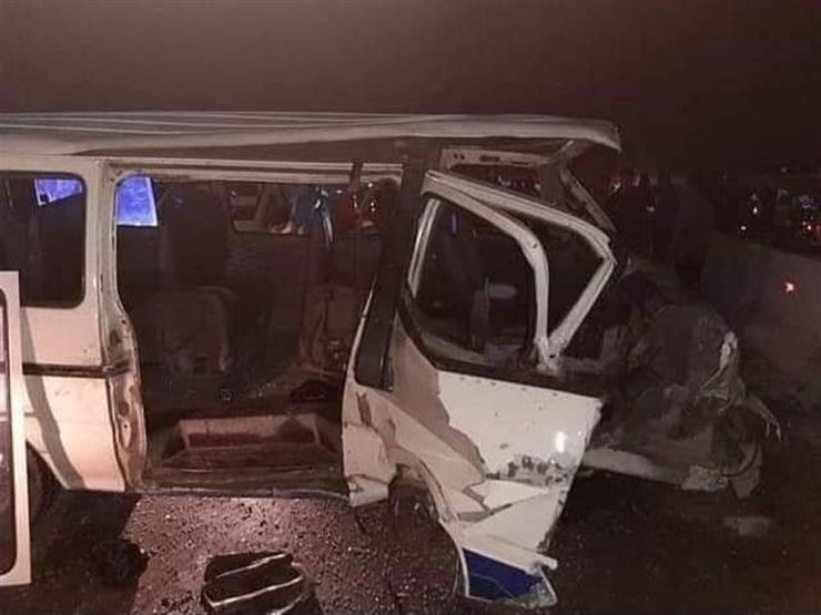 مصرع شخصين وإصابة 7 آخرين في حادث تصادم غربي قنا مصرع شخصين وإصابة 7 آخرين في حادث تصادم غربي قنا