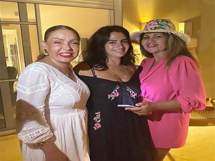 فيديو| لوسي ترقص على أغنية "بالبنط العريض" لحسين الجسمي فيديو| لوسي ترقص على أغنية "بالبنط العريض" لحسين الجسمي