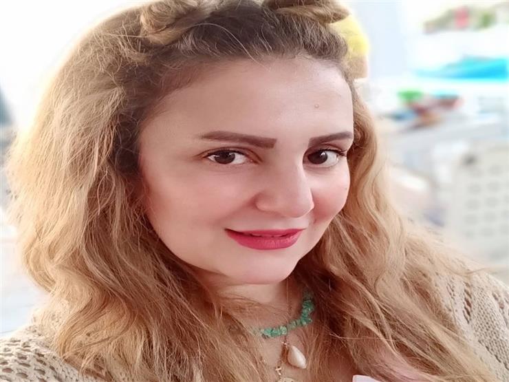 رانيا محمود ياسين تنشر صورة لعائلتها: "وحشتني لمة العيلة" رانيا محمود ياسين تنشر صورة لعائلتها: "وحشتني لمة العيلة"