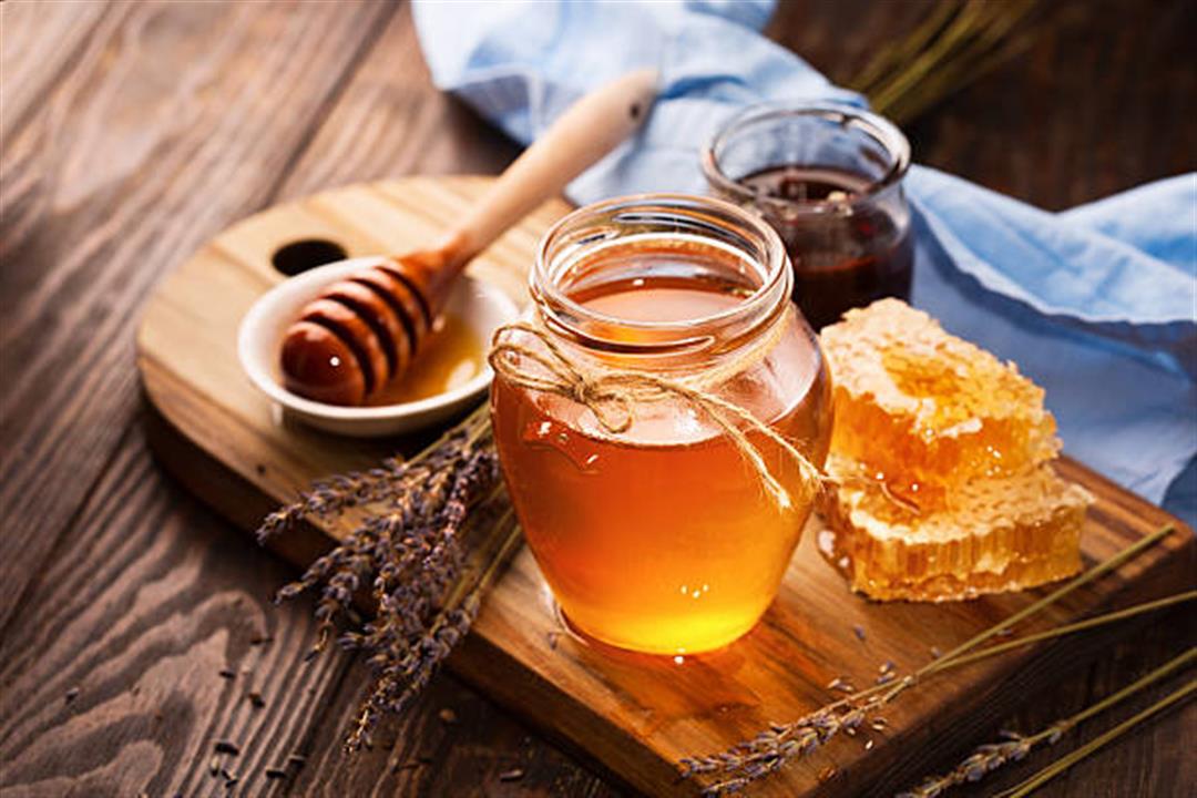 ماذا سيحدث لجسمك عند تناول العسل يوميا؟