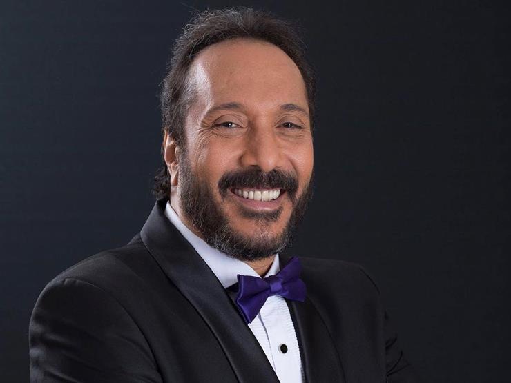 محمود سرور: علي الحجار صحاب حالة فنية غير تقليدية وقيمة فنية يفخر بها الغناء العربي