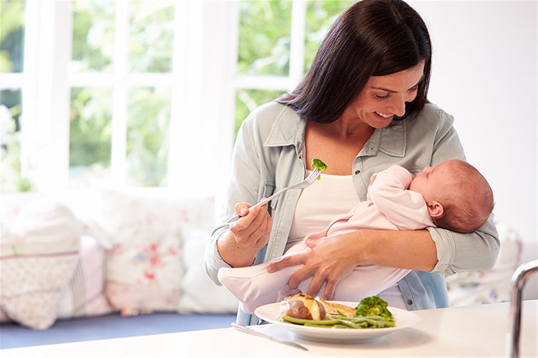 للأمهات الجدد.. 8 أطعمة يحظر تناولها أثناء الرضاعة