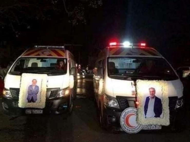 قبل دفن الجثمان.. صور المخرج حاتم علي تزين سيارات الإسعاف في سوريا قبل دفن الجثمان.. صور المخرج حاتم علي تزين سيارات الإسعاف في سوريا