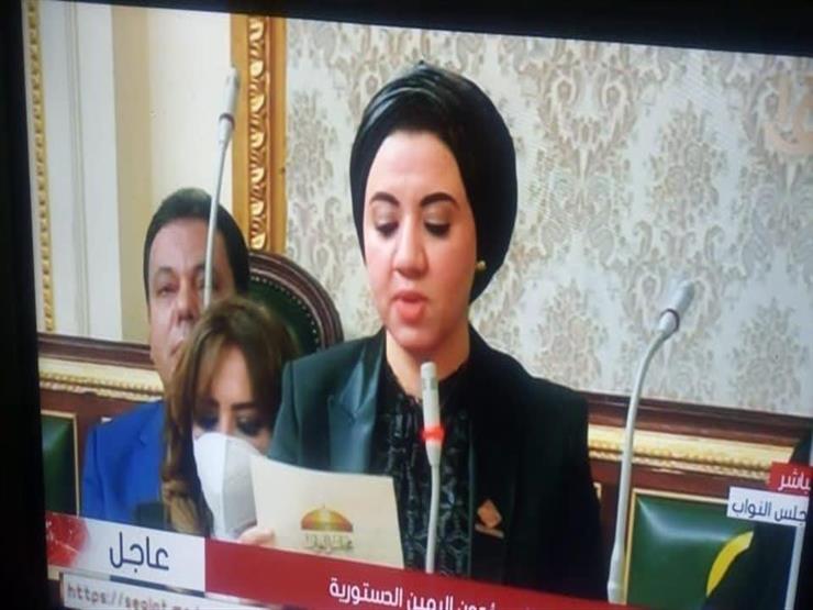 برلمانية تطالب بمجانية شريحة الإنترنت للطلاب ومشاركة الوزارة في العبء المادي برلمانية تطالب بمجانية شريحة الإنترنت للطلاب ومشاركة الوزارة في العبء المادي