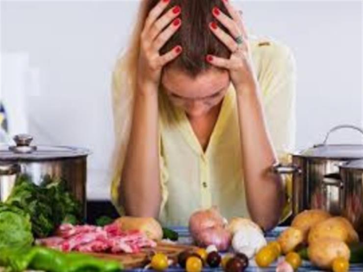10 أطعمة تسبب الصداع وأخرى تقضي عليه 10 أطعمة تسبب الصداع وأخرى تقضي عليه