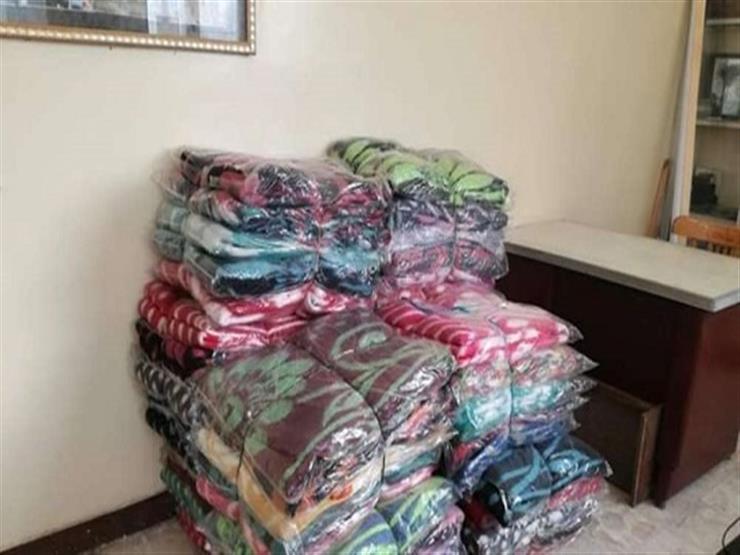 توزيع 1000 بطانية للأسر الأكثر احتياجا في الأقصر توزيع 1000 بطانية للأسر الأكثر احتياجا في الأقصر