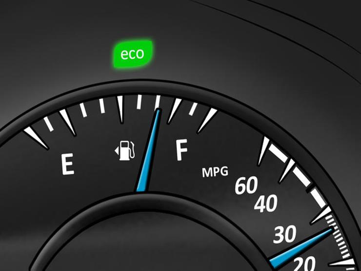 "بعد استقرار أسعاره".. 8 نصائح لخفض معدل استهلاك الوقود في السيارة