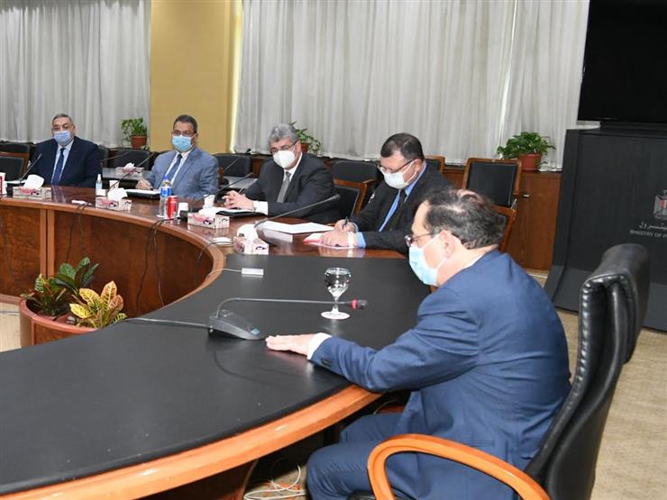 الملا: نستهدف مضاعفة أعداد المحطات الحالية لتموين السيارات بالغاز الملا: نستهدف مضاعفة أعداد المحطات الحالية لتموين السيارات بالغاز