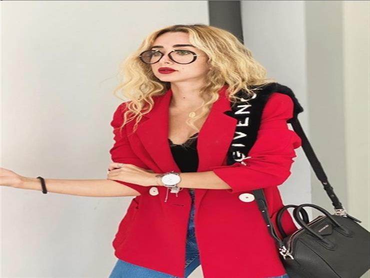 "رجعت لاقيت المنظر ده".. هنا الزاهد تكشف عن هدية تلقتها من أحمد فهمي "رجعت لاقيت المنظر ده".. هنا الزاهد تكشف عن هدية تلقتها من أحمد فهمي