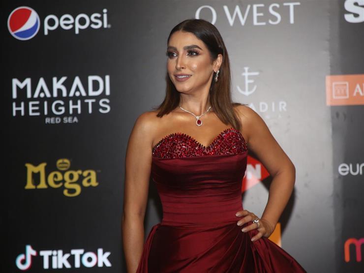روجينا تخطف الأنظار في أحدث جلسة تصوير روجينا تخطف الأنظار في أحدث جلسة تصوير