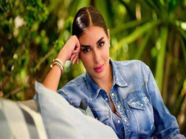 ياسمين صبري: أحب أكون مؤثرة.. وما نفكر فيه نجذبه لعالمنا ياسمين صبري: أحب أكون مؤثرة.. وما نفكر فيه نجذبه لعالمنا
