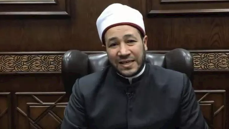 أمين الفتوى يحذر من الزواج عبر فتوى إلكترونية: قد يكون باطلًا شرعًا 