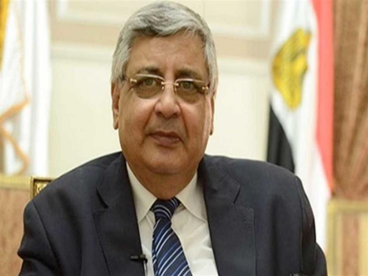 مستشار الرئيس: "متحور كورونا الجديد غير موجود في مصر وهيجي بنسبة 100%"