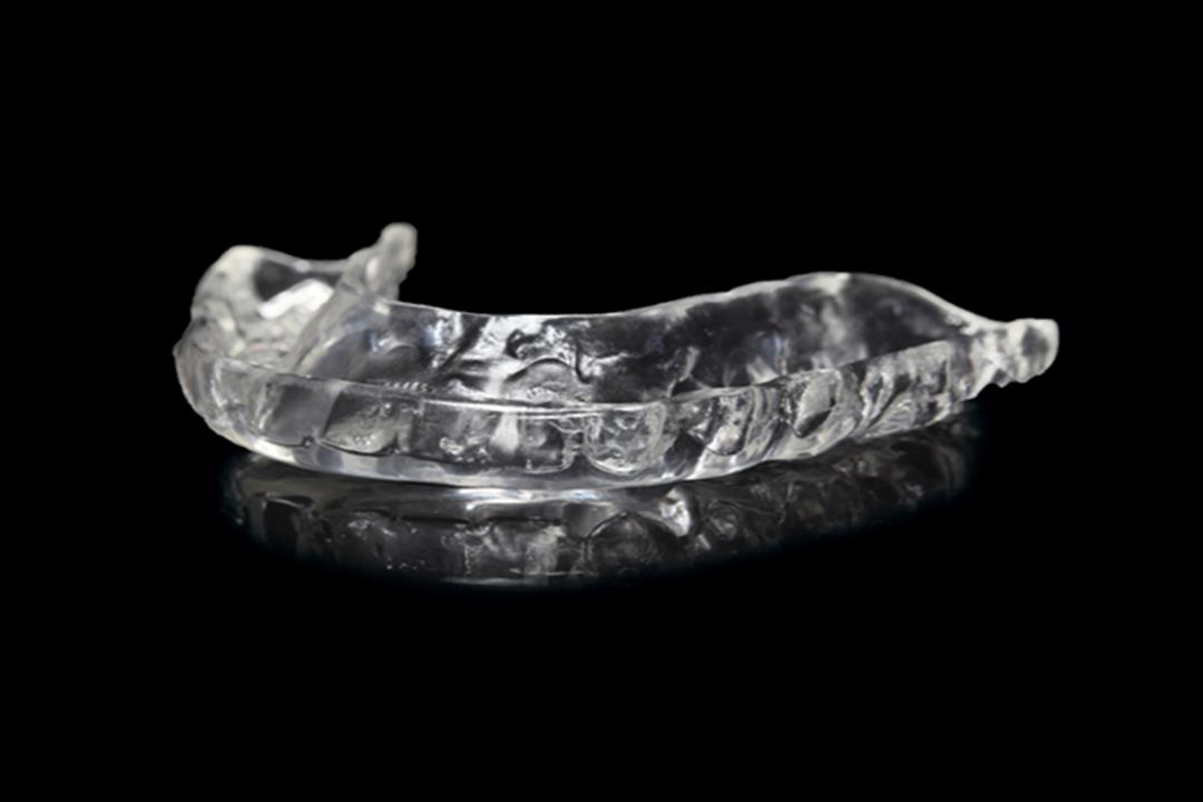 واقي الأسنان الجاهز