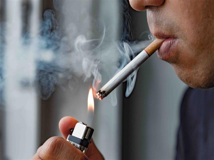  بينها "مشاكل الخصوبة".. طبيب يكشف مخاطر التدخين وطرق الإقلاع عنه