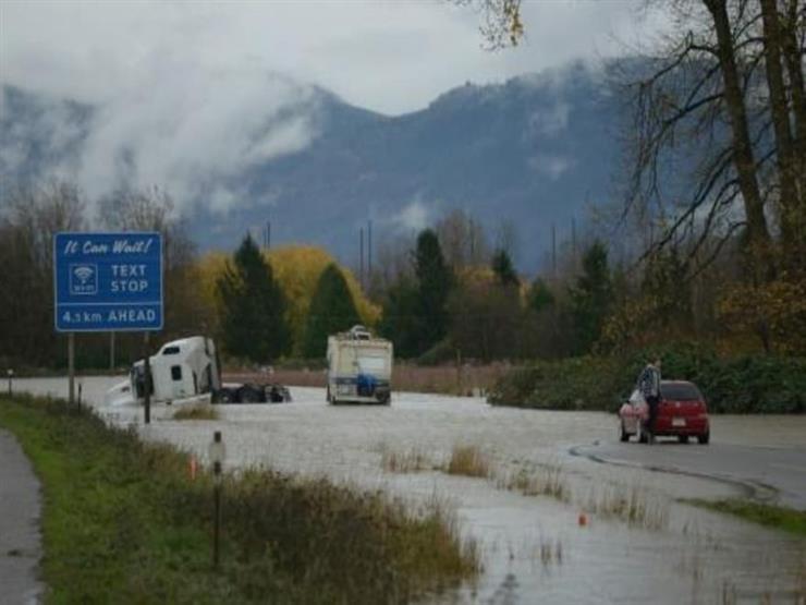 الفيضانات تُقيد التنقلات واستخدام الوقود في غرب كندا