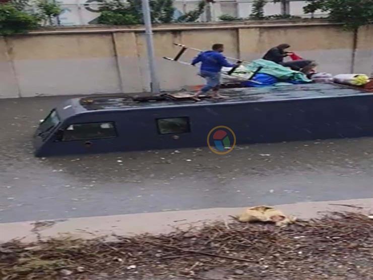 محافظ الإسكندرية يوجه رسالة للمتضررين من موجة الطقس السيء