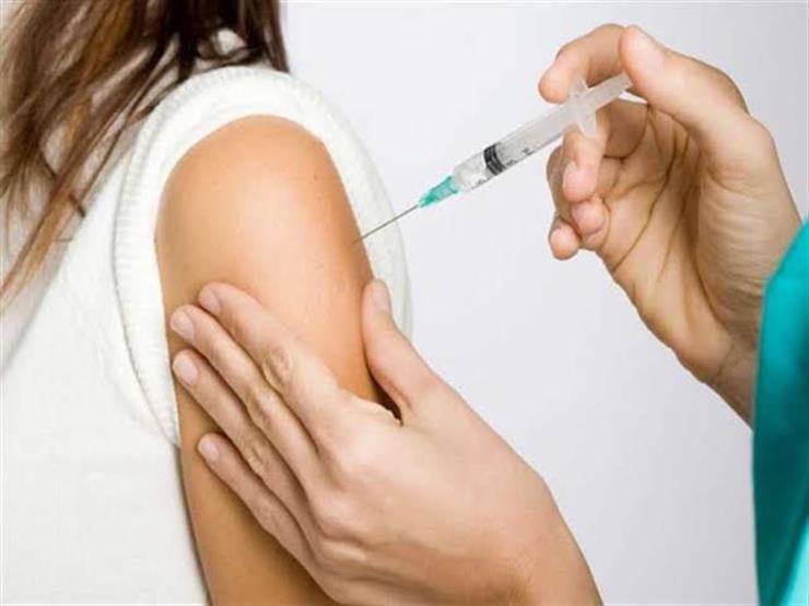 هل يجب إجراء اختبار للأجسام المضادة قبل الحصول على جرعة اللقاح المعززة؟