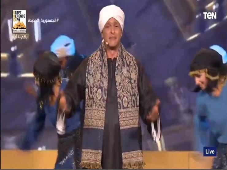 كواليس أغنية "الأقصر بلدنا" التي أحياها "الفشني" في احتفال طريق الكباش كواليس أغنية "الأقصر بلدنا" التي أحياها "الفشني" في احتفال طريق الكباش