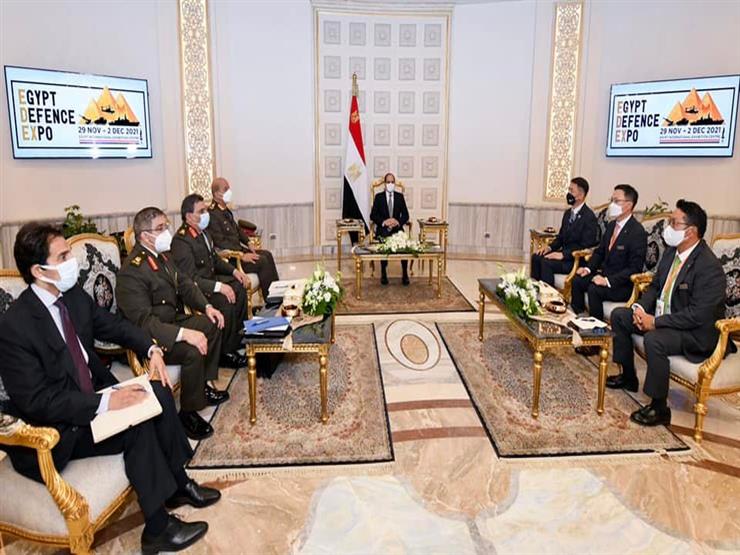 السيسي يستقبل رئيس شركة هانوا الكورية الجنوبية للصناعات العسكرية السيسي يستقبل رئيس شركة هانوا الكورية الجنوبية للصناعات العسكرية