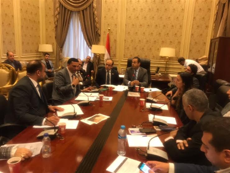 هدم قاعة إيرادها 200 ألف جنيه.. "شباب النواب" تنتقد قرار محافظ الشرقية هدم قاعة إيرادها 200 ألف جنيه.. "شباب النواب" تنتقد قرار محافظ الشرقية