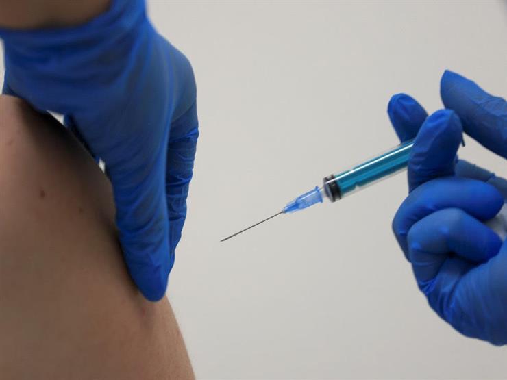 رغم تطعيمها- كشف سبب إصابة امرأة بكورونا مرتين خلال 20 يومًا