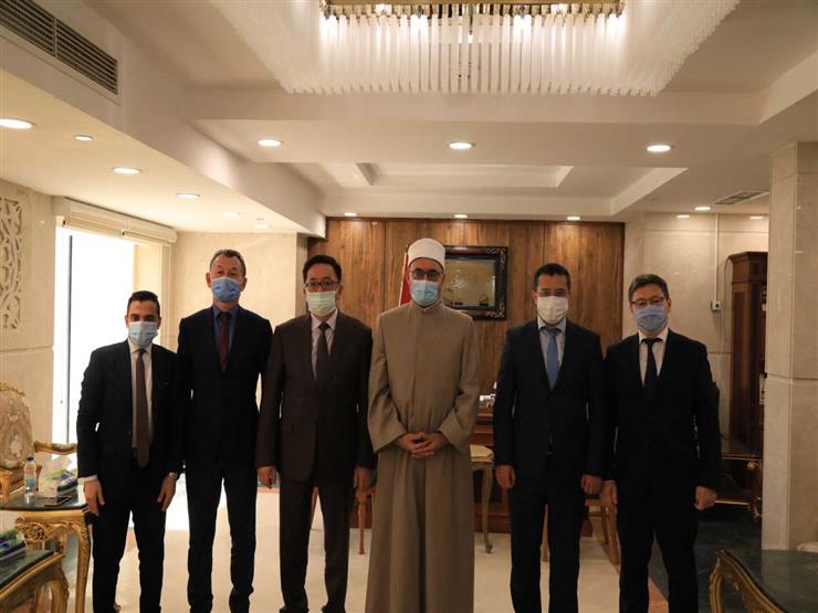 أمين البحوث الإسلامية يبحث مع سفير كازاخستان التبادل الثقافي والعلمي أمين البحوث الإسلامية يبحث مع سفير كازاخستان التبادل الثقافي والعلمي